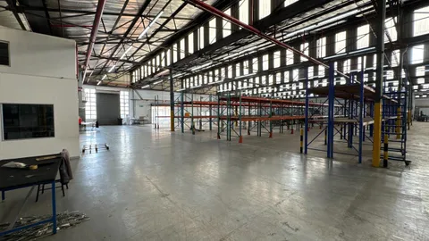 WhatsApp Image 2025-11-27 at 15.14.54 (1).